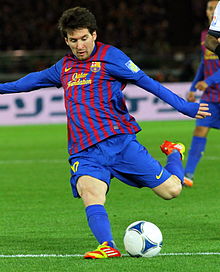 220px-Lionel_Messi_Player_of_the_Year_2011.jpg