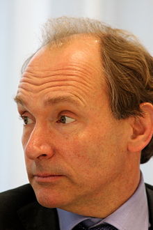 220px-Tim_Berners-Lee_closeup.jpg