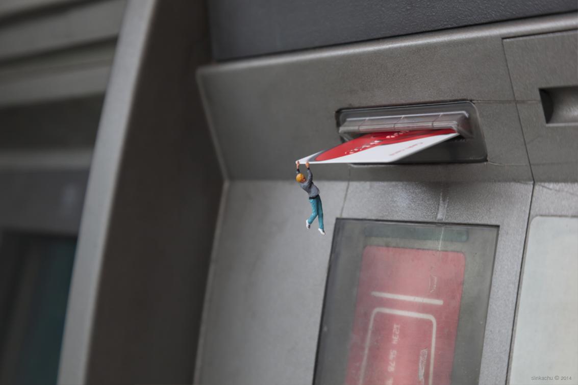 30-Best-Miniature-Street-Art-By-Slinkachu22.jpg