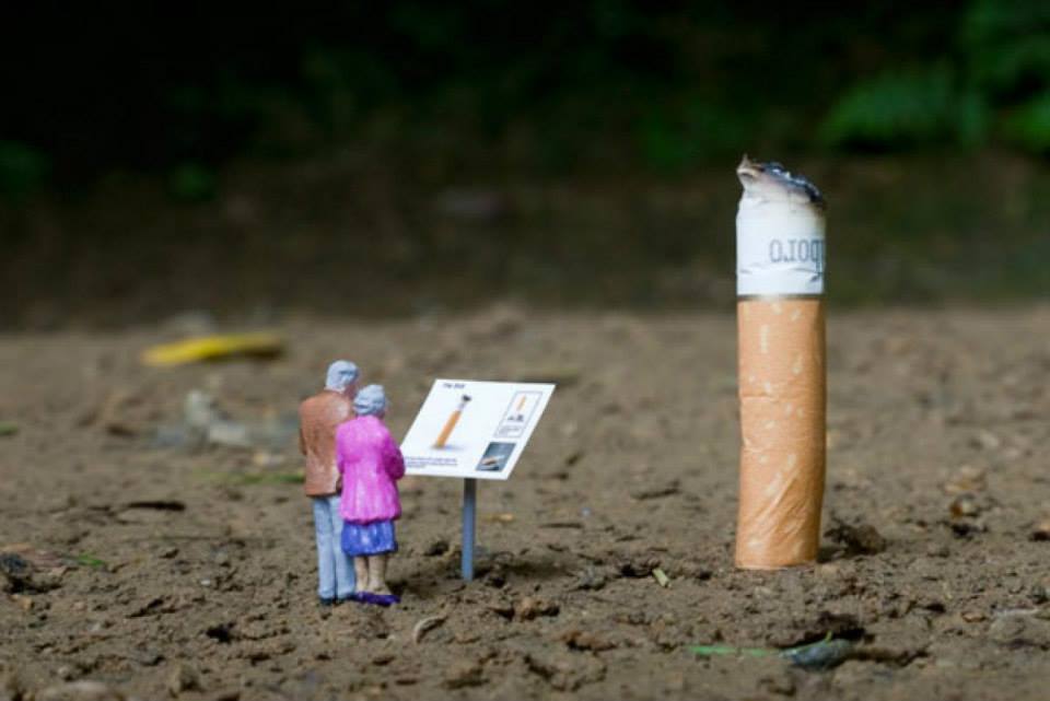 30-Best-Miniature-Street-Art-By-Slinkachu4.jpg